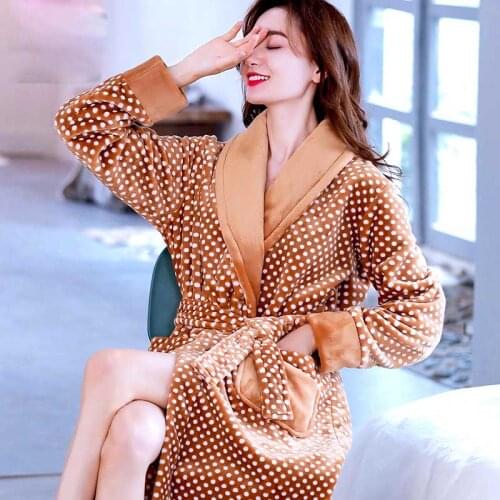 Women Bathing Robes Coral Fleece Nightdress for Female Home Clothes Floral Dressing Gown Kimono Hotel Bathrobe