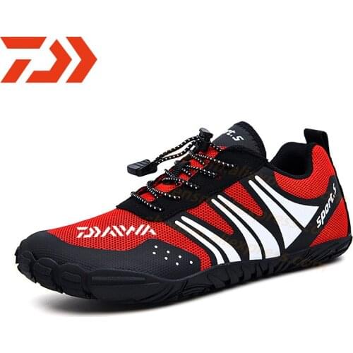 2021 DAIWA Fishing Shoes UNISEX Outdoor Wading Five-finger Beach Non-slip Climbing Shoes Cycling Sports Breathable Water Shoes