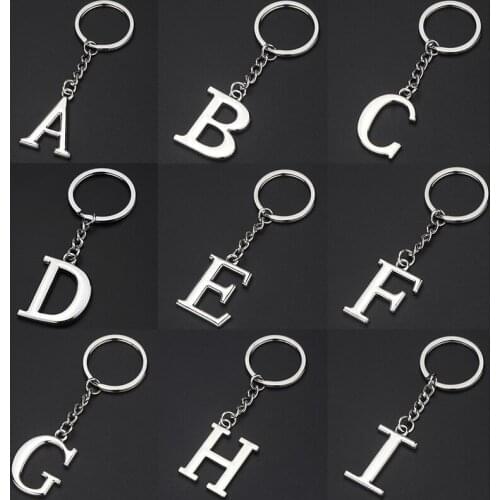 DIY A-Z Letters Key Chain For Men Women Metal Keychain Car Key Ring Simple Letter Name Key Holder Party Gift Jewelry