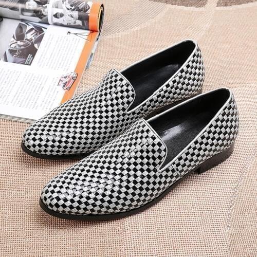 2018 Fashion Gingham Mens Shoes Genuine Leather Black White Flats Laofers Man Brand Casual Dressing New Shoes Man Zapatillas