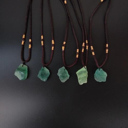 BOEYCJR Natural Green Original Fluorite Necklace Chain Handmade Jewelry Ethnic Vintage Stone Pendant Necklace for Women
