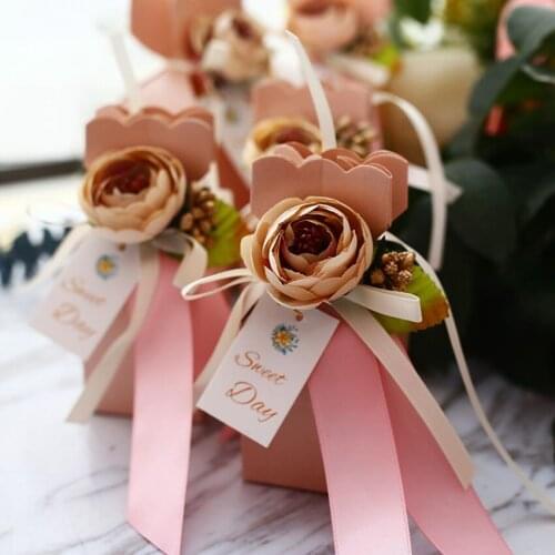 30pcs/lot Wedding Candy Box Romantic flower paperboard Gift Box paper bag colorful silk wedding decor wedding gifts for guests