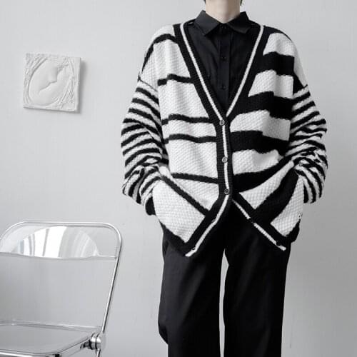 Asymmetrical Stripe Sweater Men Cardigan Coat Sweater Top Harajuku Streetwear Fashion Loose Casual Knitwear Jacket Sweaters