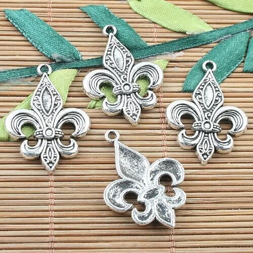 Tibetan Silver color FLEUR DE LEI design charms 14pcs EF0071