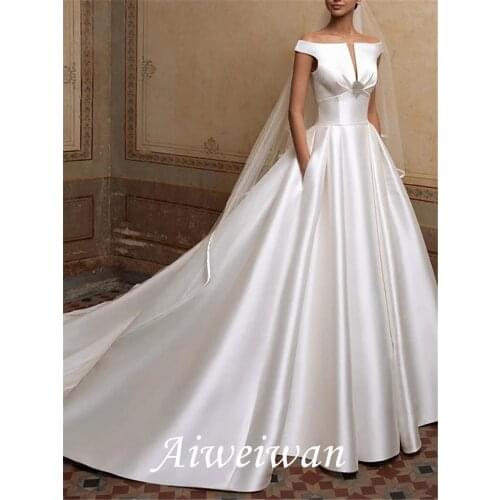 A-Line Wedding Dresses Off Shoulder Sweep / Brush Train Satin Short Sleeve Simple Elegant with Buttons Crystal Brooch 2021