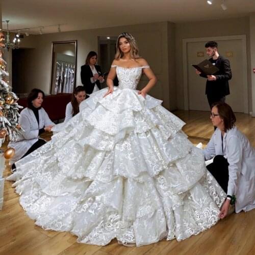 Retro Lace Off The Shoulder Wedding Dresses Tiered A Line Lace Up Back Bridal Gowns Lace Up Back Wedding Vestidos Custom Made