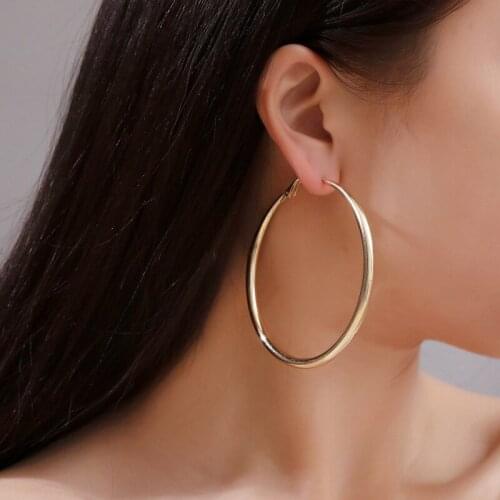 Modyle Gold Color Hoops Earrings 2019 Tube Round Circle Statement Earrings For Women Alloy Trendy Rock Punk Brincos Gift
