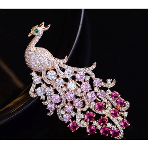 OKILY Delicate Fully Paved Zircon Brooches Luxe Peacock Broochpin for Women Fashion Animal Jewelry Pins and Broche Accessories