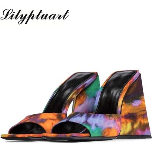 Womens Special Material Sandals Summer WomensThick-soled High-heeled Slippers 10.5/7.5cm Thick-heeled Party Nightclub Slippers