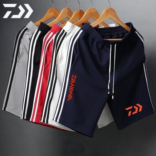 2021 Summer Daiwa Breathable Fishing Shorts Men Multi-pocket Quick Dry Fishing Clothes Long Shorts Fishing Pants Elastic Waist
