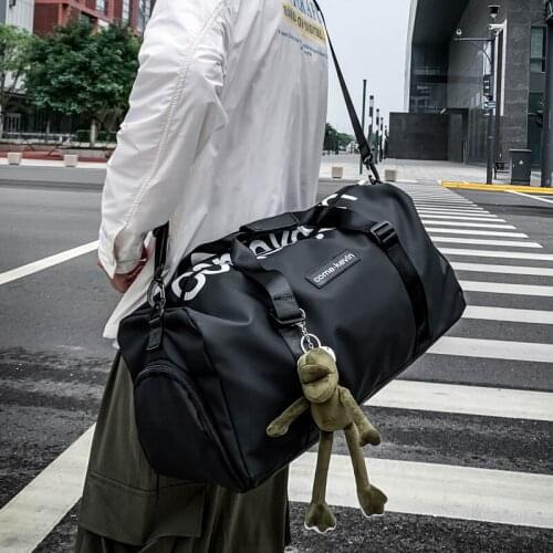 Mens And Womens Dry Wet Separation Exercise Fitness Yoga Large Capacity Short DistanceTravel Light Frog Pendant Hand Luggage