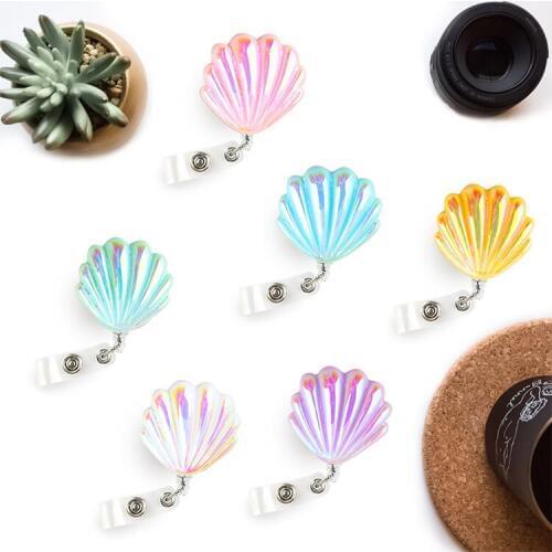 Shell shape Resin Pull Name id Card Badge Reel Holder for Nurse Student Silica Retractable Badge Holder Exhibition Chest Card