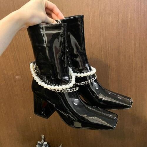 2021 Autumn And Winter New Pearl Womens Boots High Heel Square Toe Fashion Short Boots Thick Heel Metal Chain Side Zipper Boots