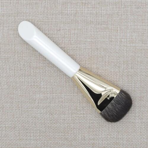 Professional Handmade Makeup Brushes Soft Squirrel Goat Hair Multi-task Contour Blush Highlighter Foundation Brush Make Up Brush