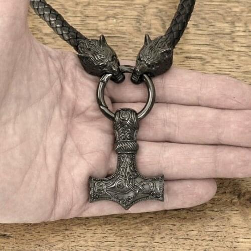 Nordic Odin Viking Thors Hammer Mjolnir Scandinavian Rune Amulet Necklaces Men Celtic Wolf Rune Chain Pendant Necklace Jewelry