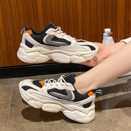 2021 New Sports Running Shoes Women Breathable Walking Women Sneakers Comfortable White Fashion Height-increasing Sneakers