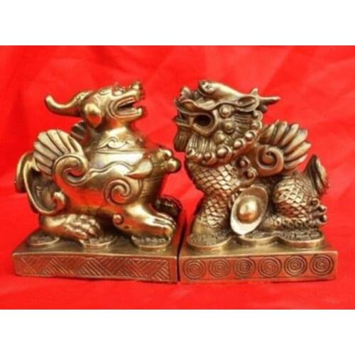 A Pair of Chinese sacred dragon Pixiu statues 3.6"H each