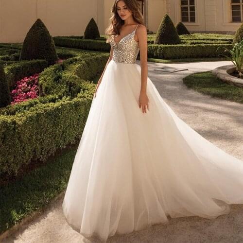 Sexy Spaghetti Straps V Neck Evening Dresses 2021 Sparking Crystal Beaded Tulle Long Formal Prom Gowns Beach Wedding Dresses