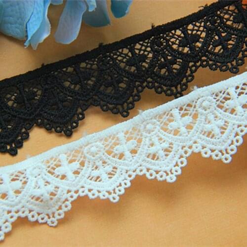 Novelty Embroidery Lace Chris Cross Milk Fiber Embroidered White And Black Lace Diy Sewing Garment Accessories 3.5cm