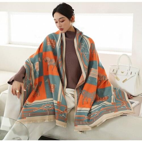2021 Horse Print Women Cashmere Scarf Winter Floral Pashmina Shawls Wraps Soft Thick Blanket for Ladies Office Stoles Scarves