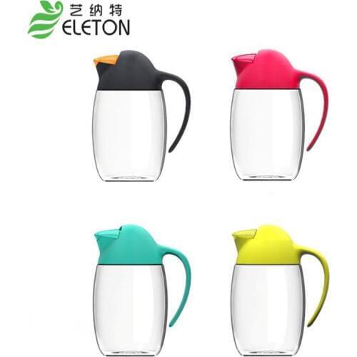 ELETON Creative Penguin oiler Oil Bottle and Vinegar Dispenser Sprayer, Glass Automatic Flip Cruet with Pouring Spout