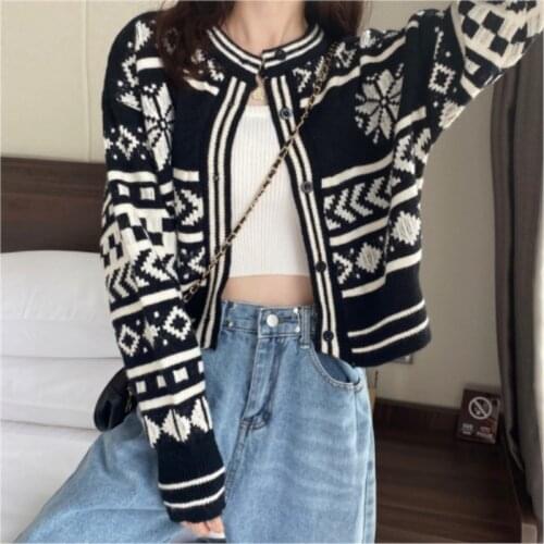Womens Knitted Cardigan Retro Rhomboid Pattern Long Sleeves Button Loose Sweater Wholesale New Fashion Lady Clothing Свитера