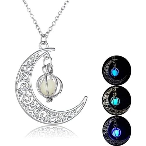 Women Luminous Necklace Glowing Pumpkin Lantern Moon Necklaces Pendant Charm Chain Halloween Jewelry