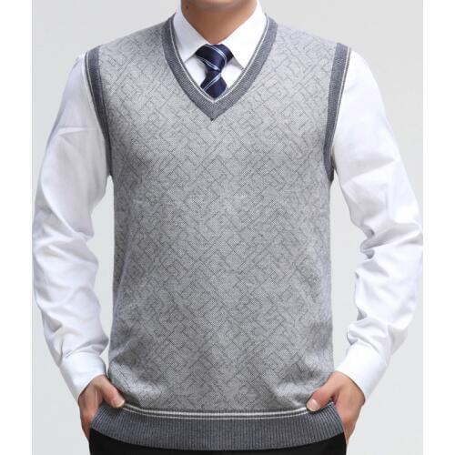 Men sweater sleeveless vest knitting wool blends v-neck male sweater pullover plus size casual sweater for boys knitted men vest