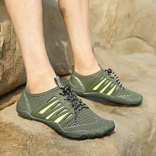 Breathable Quick-Drying Aqua Shoes Mujer For Beach Women Men Five fingers Water Shoes Unisex Outdoor Sneakers Swimming Shoes