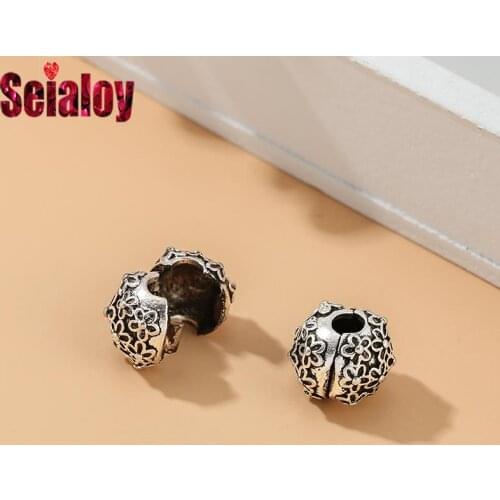 Seialoy 2pcs/lot Daisy Flower Fixing Clip Silver Color Bead Fit Brand Charm Bracelets Women Jewelry Making Accessory