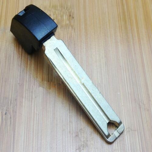 Good Quality For 2013 Toyota Camry Highlander Smart Emergency Spare Key Blade Smart Key Blade toy48