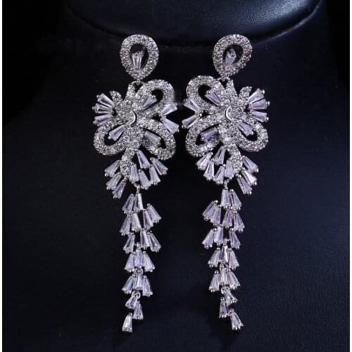 Ekopdee Luxury Charm Bridal Jewelry Dangle Wedding Long Earring Drop Cubic Zirconia Earrings Bling CZ Fashion Earrings 2021 INS