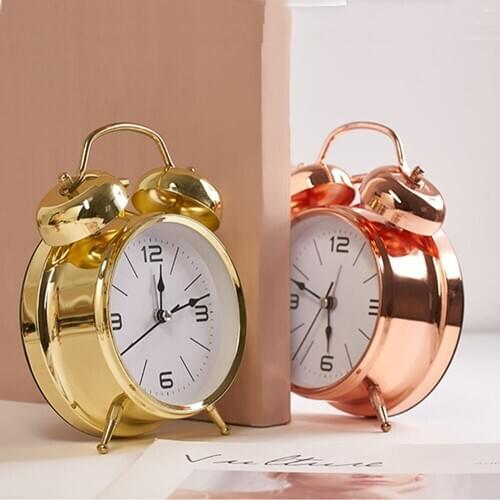 4 inch Alarm Clock Rose Gold Metal Shell Table Clock Scandinavia Bedside Mute Needle Alarm Clock Night Light Student Get up Bell