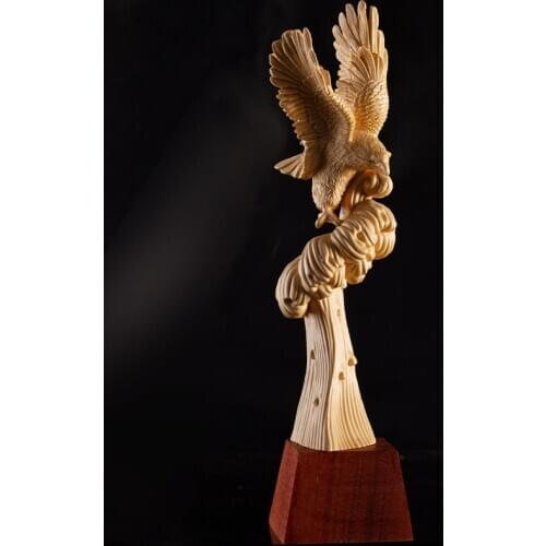 Cypress Wood 29CM Eagle Sculpture Wood Carving Animal Statue Ride on The Crest of Success Home Decor