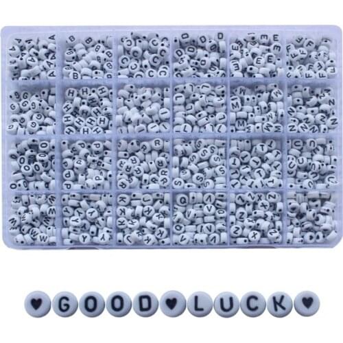 L93F 1200 Pieces A-Z Letter Alphabet Heart White Round Acrylic Beads for DIY Jewelry Making Crafts Name Bracelets Necklace with