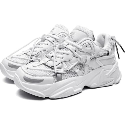 Man Breathable Light breathable fashion sneaker mesh shoe sapatilhas on sport transpirables Sneakers hombre for running casual