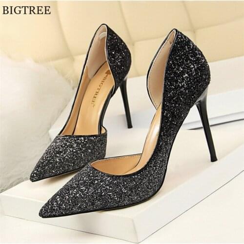 2021 New Show Thin Sexy Side Cut-Outs Dress Shoes Women Pump Fashion Sequined Cloth Shallow Womens High Heels Shoes Pointed Toe