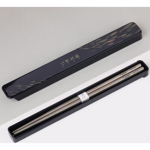 New Arrival Round Lightweight Dinnerware Camping Backpacking Home Titanium Chopsticks 1 Pair with Plastic Gift Box for Christmas