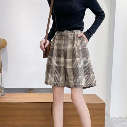 Half Long Woolen Shorts Wool Boots Shorts Women Autumn Winter Casual High Waist Korean Elegant Office Warm Shorts Wide Leg