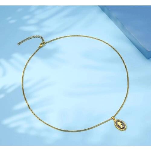 Enamel Portrait Queen Elizabeth Necklace Stainless Steel Elizabeth Coin Necklace For Women Gold Metal Medallion Choker Collier