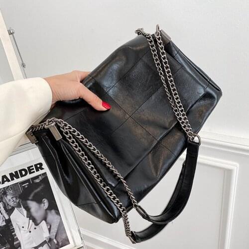 Solid Color Chain Soft Leather Shoulder Handbags 2021 New Women Fashion Messenger Bags Soft Flap Women Purse And Purse
