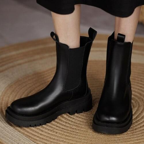2021 new Autumn New Fashion Women Casual Boots Pu Leather Chelsea Platform Round Head Splicing Elasticity Womens Ankle Boots
