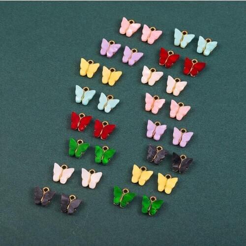 4Pcs Multicolor Acrylic Butterfly Charm Pendant Animal Beads Set for DIY Earrings Necklaces Bracelets Jewelry Making Accessories