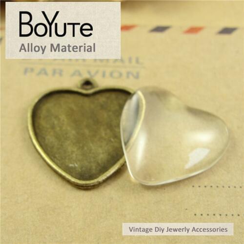 BoYuTe (50 Pieces/Lot) 24MM Cabochon Base Vintage Diy Accessories Parts Antique Bronze Heart Pendants Tray for Jewelry Making
