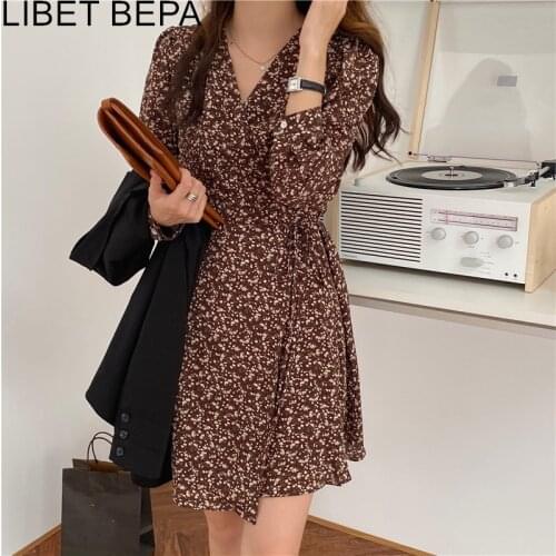 2021 New Women Spring Summer Dresses Fashionable V-Neck Korean Style Floral Lace Up High Waist Vintage Wild Lady Dresses DR9136A