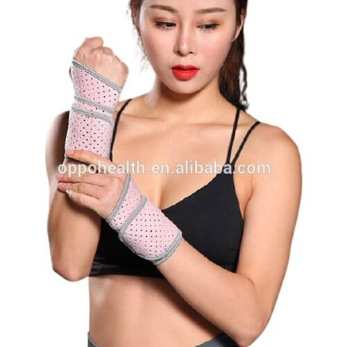 1 Pair Wristband Support Fitness Bandage Wrist Support Protective Gear Wrist Band Men Tennis Badminton Brace