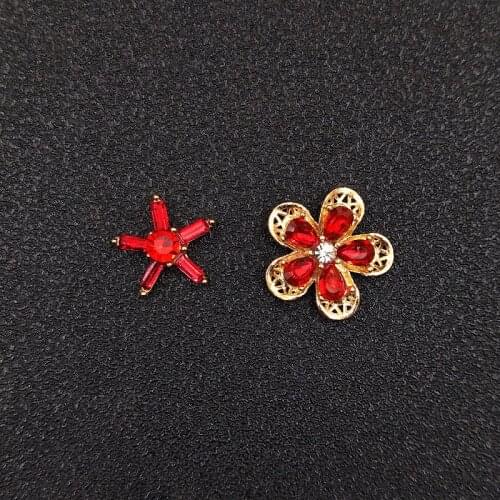 30 PCS Fashion Metal Alloy Red Crystal Rhinestone Flowers DIY Jewelry Accessories