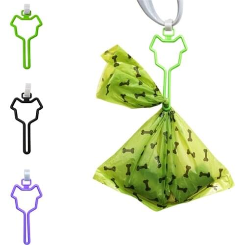 Dog poop bags clip Waste Bag Dispenser for Dog Pet Supply Accessories Traction Rope Distributor Clean Tools Free hands artifact