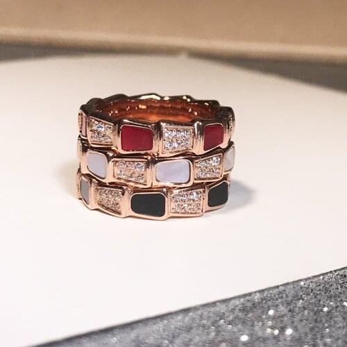 Snake-shaped Ring Men and Women White Shell With Diamonds Titanium Steel 18 k Rose Gold Snake Bone Luxury Versatile Non-fade