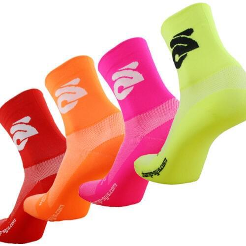 New High quality Professional brand Cycling sport socks Protect feet breathable wicking socks cycling socks Bicycles Socks N1